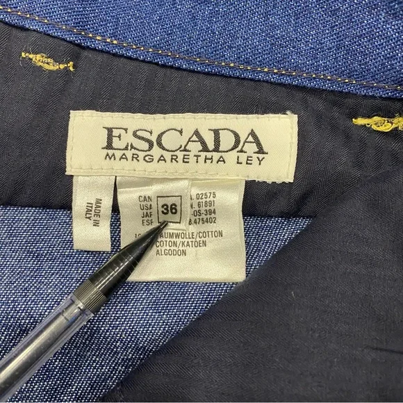 ESCADA Vintage Jeans Pants 4/6(small) 36 tapered Leg Embroidered Gold Blue 1990s - Picture 2 of 7